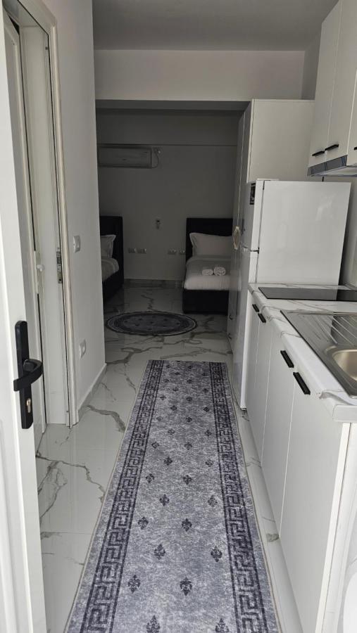 Apartamento Ulliri Tirana Exterior foto